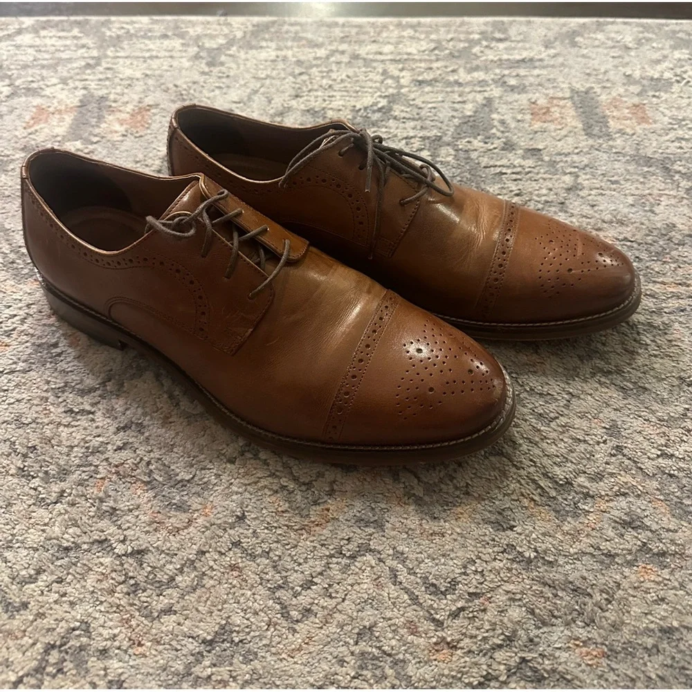 Johnston & Murphy / brown men’s work shoe